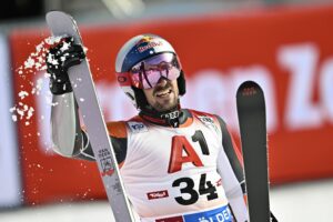 Trotz Kreuzbandriss: Skistar Hirscher setzt Karriere fort
