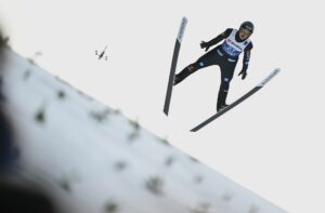 Deutsches Skisprung-Team verfehlt Podest bei Saisonstart