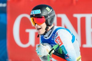 Nach heftigem Sturz: Skifahrer Möller zurück in die Heimat