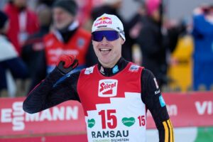 Geiger beschert deutschen Kombinierern ersten Saisonsieg