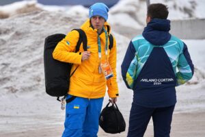 Eskalation im Helm-Streit: Ukrainer von Olympia verbannt