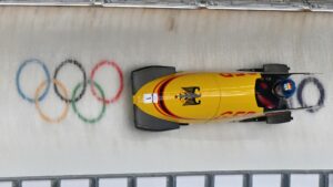 Laura Nolte startet auf Goldkurs im Monobob